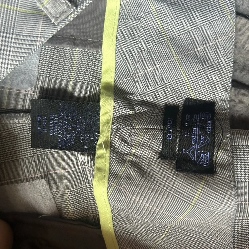 Star City Grey and White Checkered Crop Pants - Picture 4 of 5